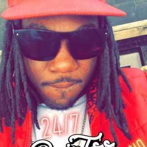 Meet your Posher, Laron